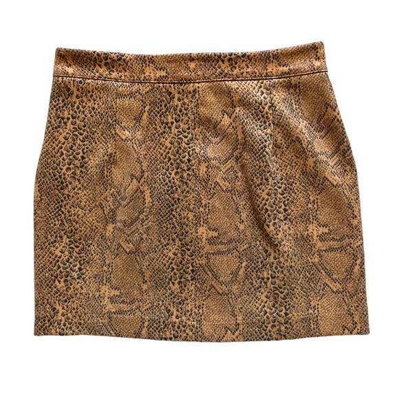 Pull & Bear Yellow Snake Print Mini Skirt Small - Picture 2 of 4
